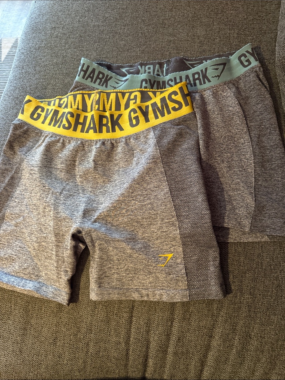 Gymshark shorts Heather with Yellow and teal Waistband (2-Pack)